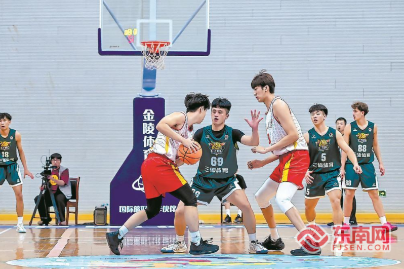 篮球运动员 篮球运动员