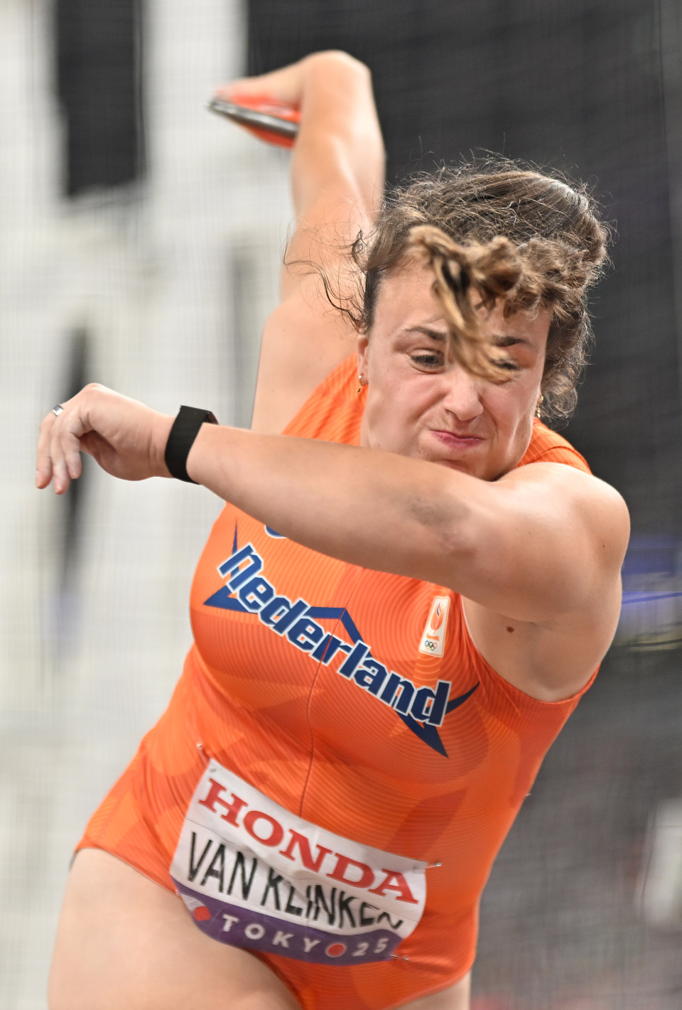 avDlR, urTrR avDlR, urTrR