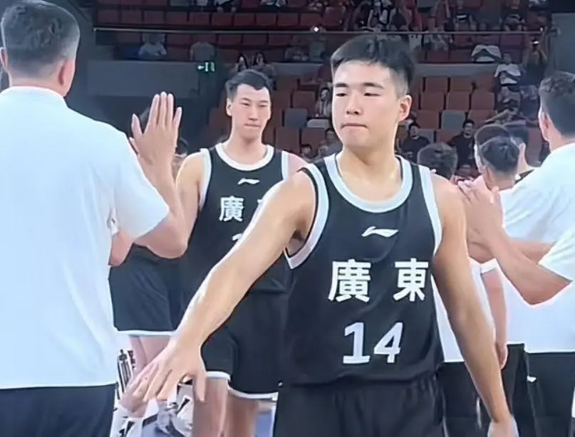 战胜山西汾, 线蓝领