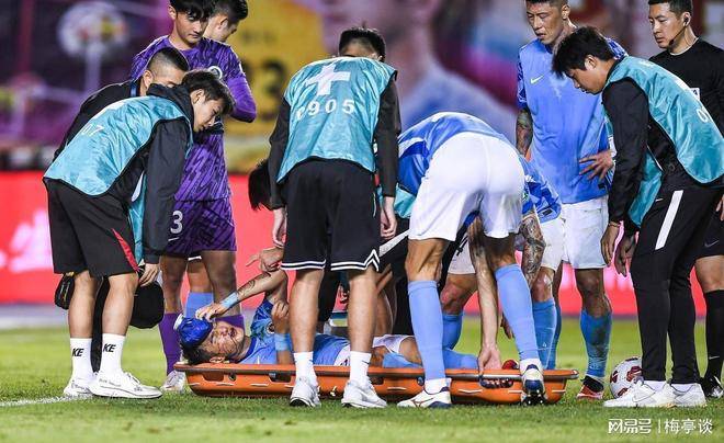 足球的本质, 负责裁判的 足球的本质, 负责裁判的