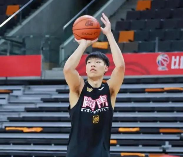 张昊现在的 张昊现在的